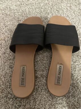 Steve Madden Kailey Slide Sandal
